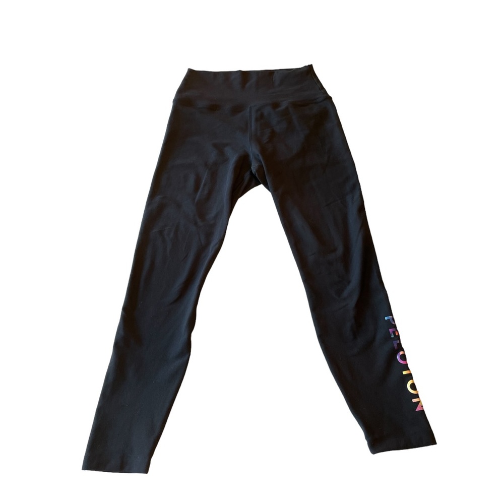 Peloton women’s Spirit Cadent black leggings size Medium